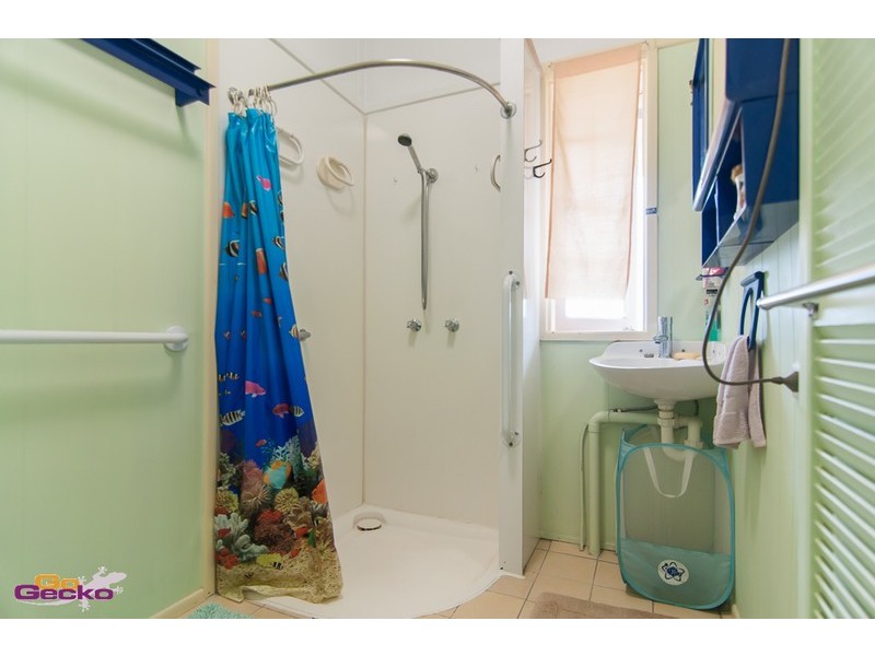 94 Scott Street, Stafford Heights QLD 4053