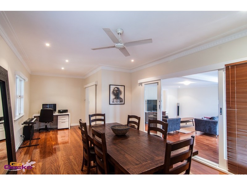 1 Strathdale Street, Aspley QLD 4034