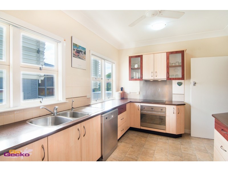 1 Strathdale Street, Aspley QLD 4034