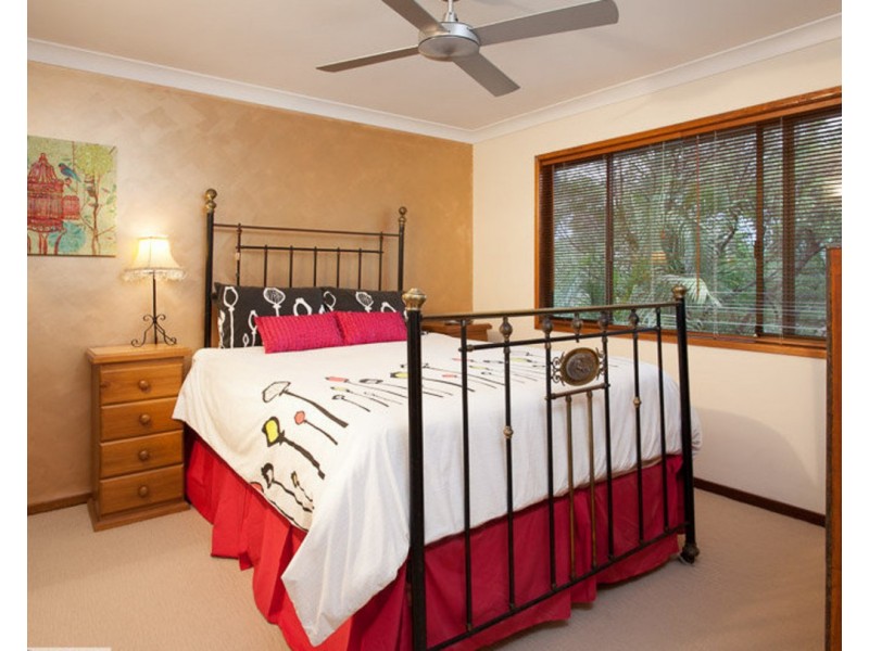 25 Gilford Crescent, Albany Creek QLD 4035