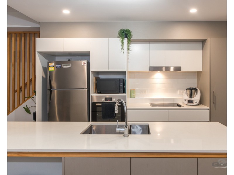 16 Solomon Street, Banyo QLD 4014