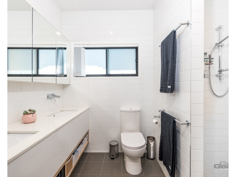 16 Solomon Street, Banyo QLD 4014