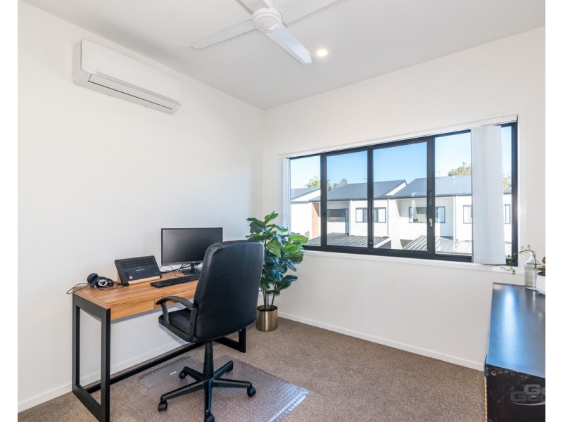 16 Solomon Street, Banyo QLD 4014