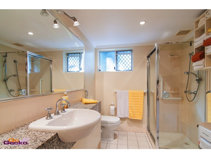 1/27 Dobson Street, Ascot QLD 4007