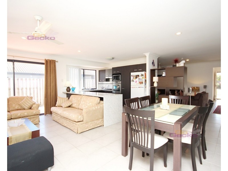 36 Macaranga Crescent, Carseldine QLD 4034