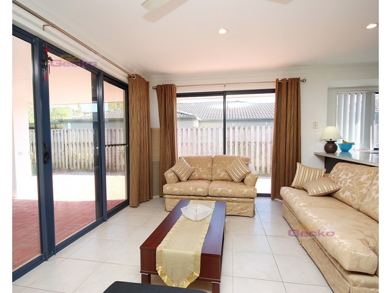 36 Macaranga Crescent, Carseldine QLD 4034