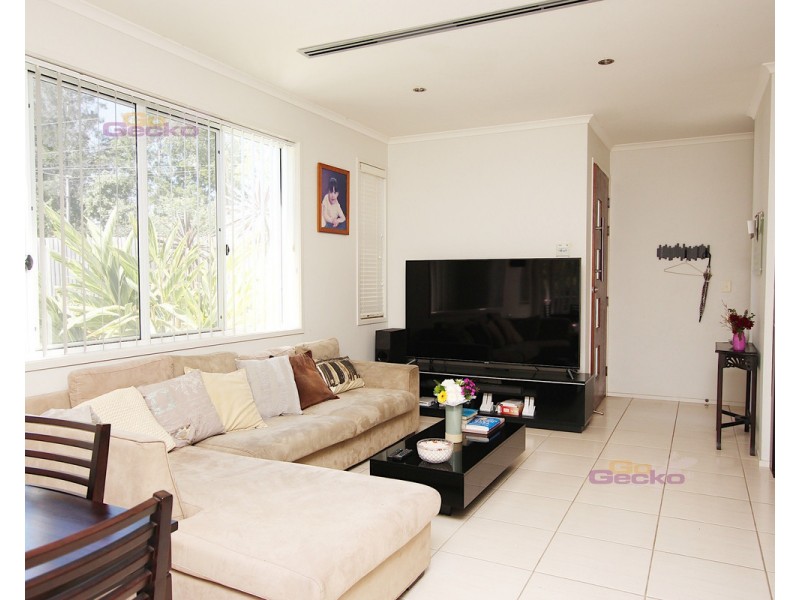 9/51 Railway Parade, Mitchelton QLD 4053