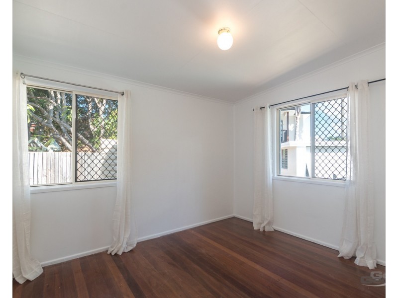 14 Kelyndar Street, Banyo QLD 4014