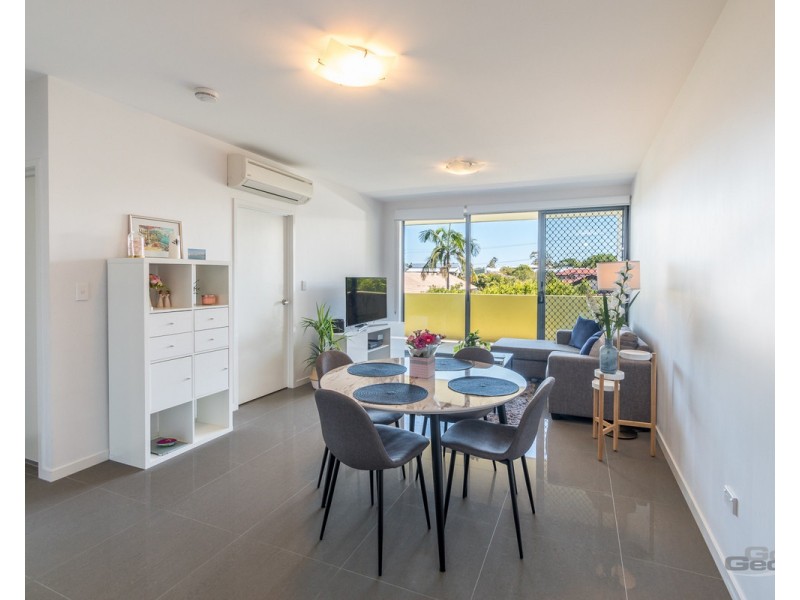 9/34 Surrey Street, Nundah QLD 4012