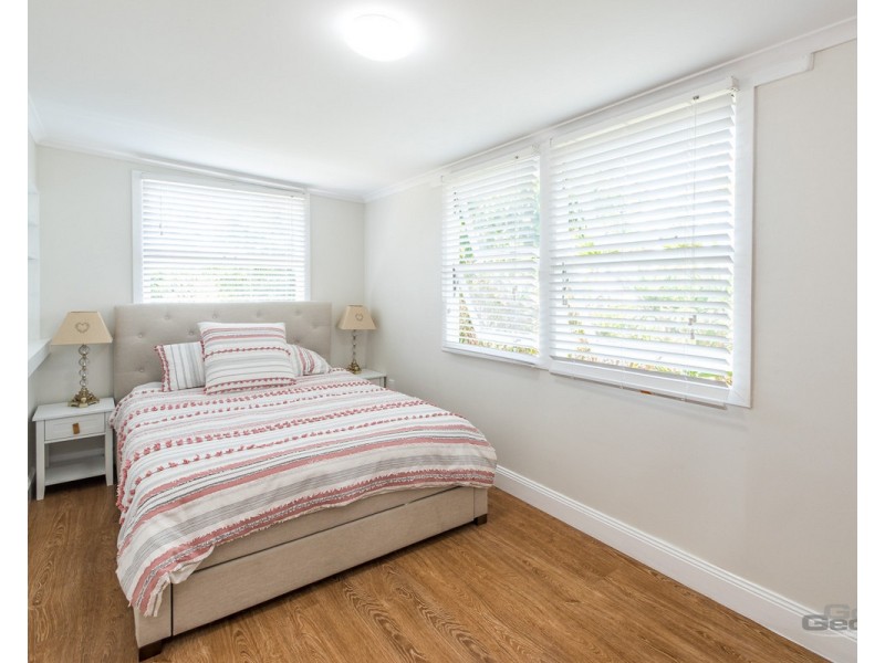 10 Fourteenth Avenue, Brighton QLD 4017