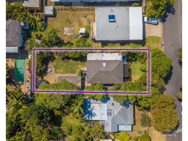 10 Fourteenth Avenue, Brighton QLD 4017