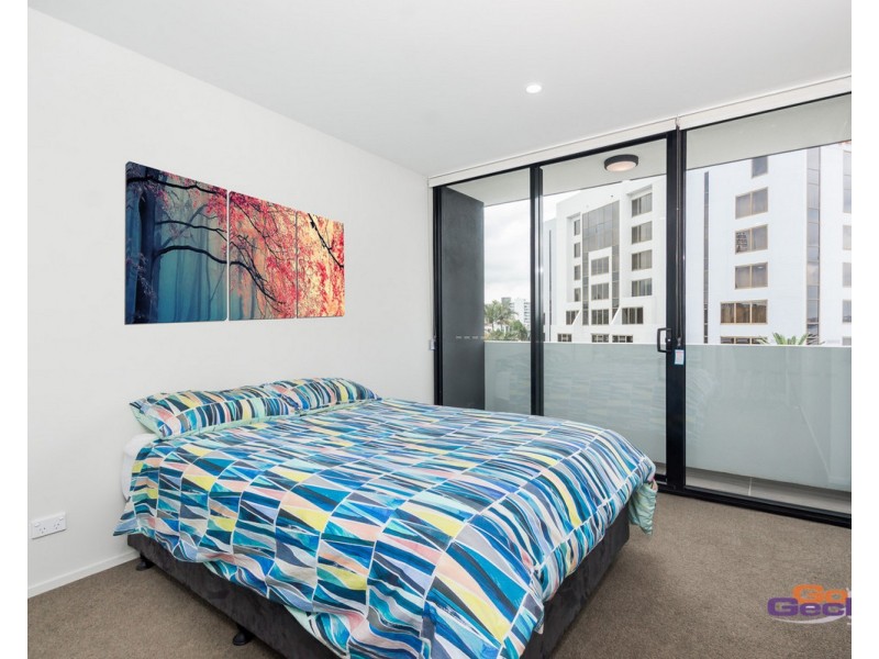 406/8 Hunt Street, Hamilton QLD 4007