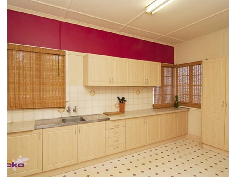 259 Hamilton Road, Chermside QLD 4032