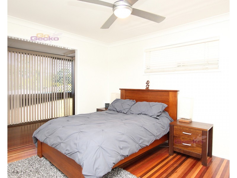 94 Kylie Avenue, Ferny Hills QLD 4055