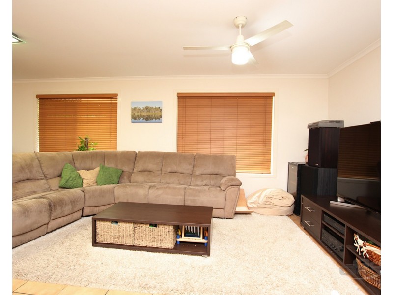 26 Alrex Street, Everton Hills QLD 4053