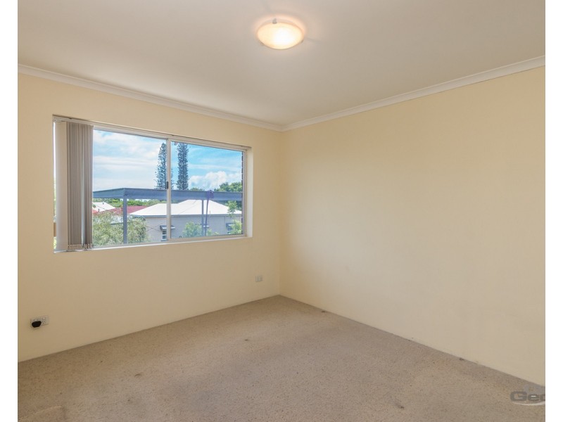 4/23 Leslie Street, Nundah QLD 4012