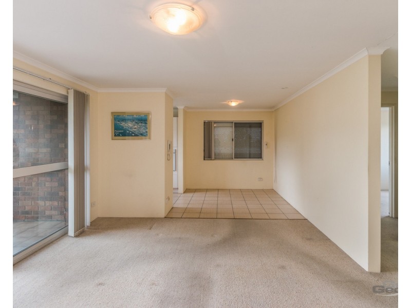 4/23 Leslie Street, Nundah QLD 4012