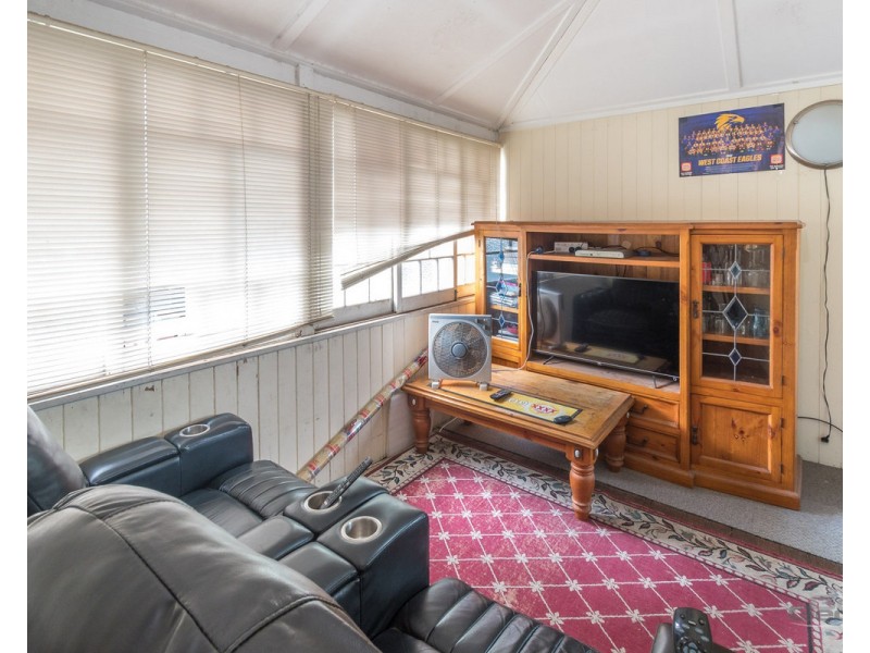 184 Shaw Road, Wavell Heights QLD 4012