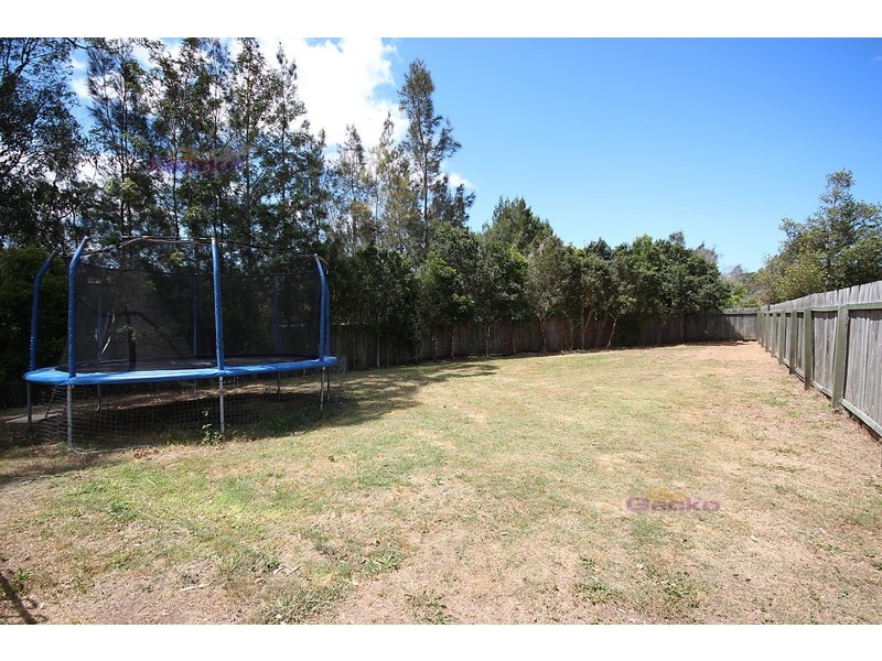 17 Birmingham Street, Eatons Hill QLD 4037