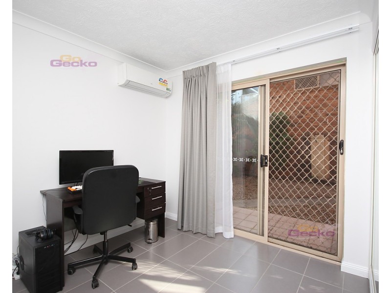 2/9 Robinson Road, Nundah QLD 4012