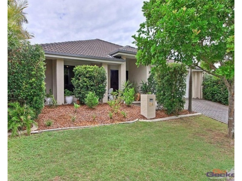 24 Dotterel Crescent, North Lakes QLD 4509