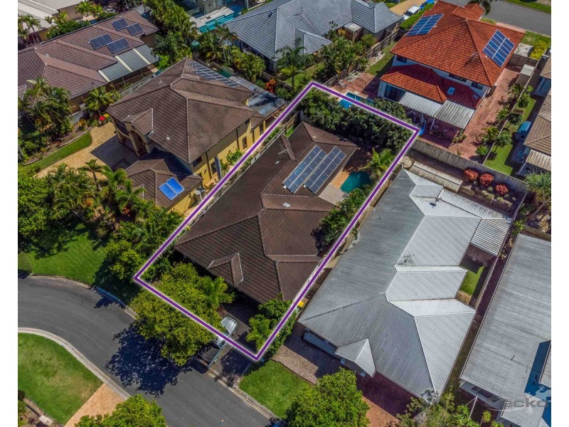 24 Dotterel Crescent, North Lakes QLD 4509