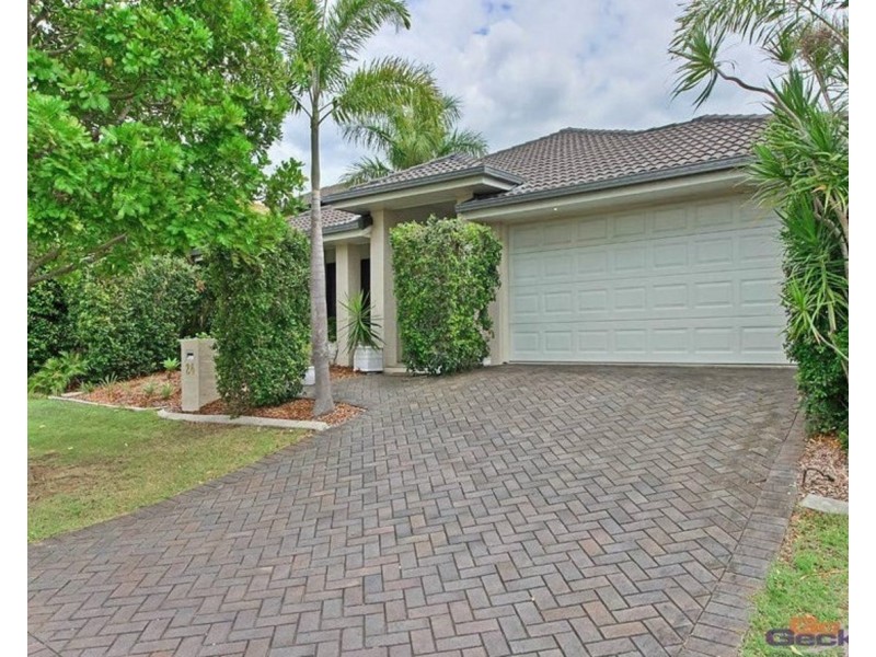 24 Dotterel Crescent, North Lakes QLD 4509