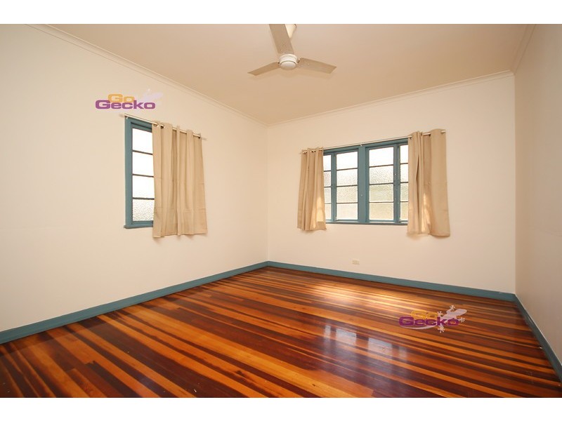 20 Esdale St, Wavell Heights QLD 4012