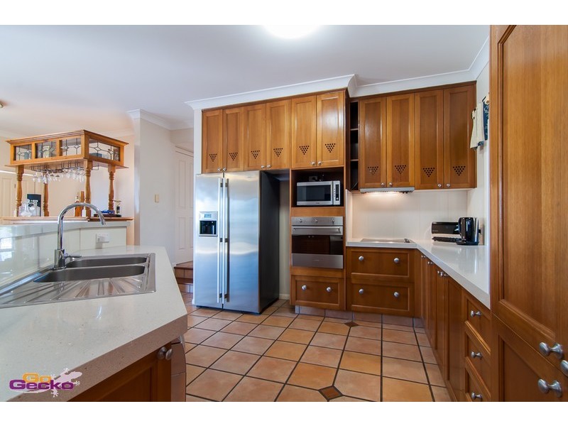 7 Capricorn Place, Bridgeman Downs QLD 4035