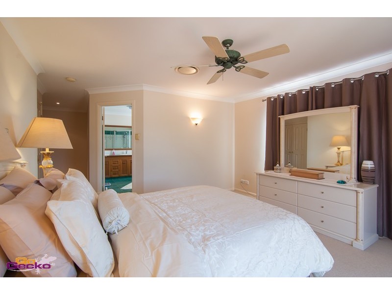 7 Capricorn Place, Bridgeman Downs QLD 4035