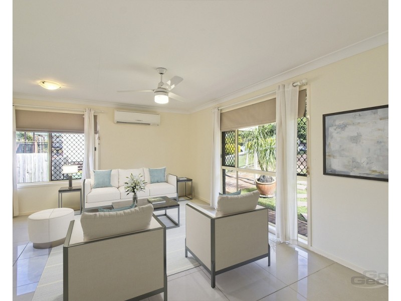 23 Gordon Road, Ferny Hills QLD 4055