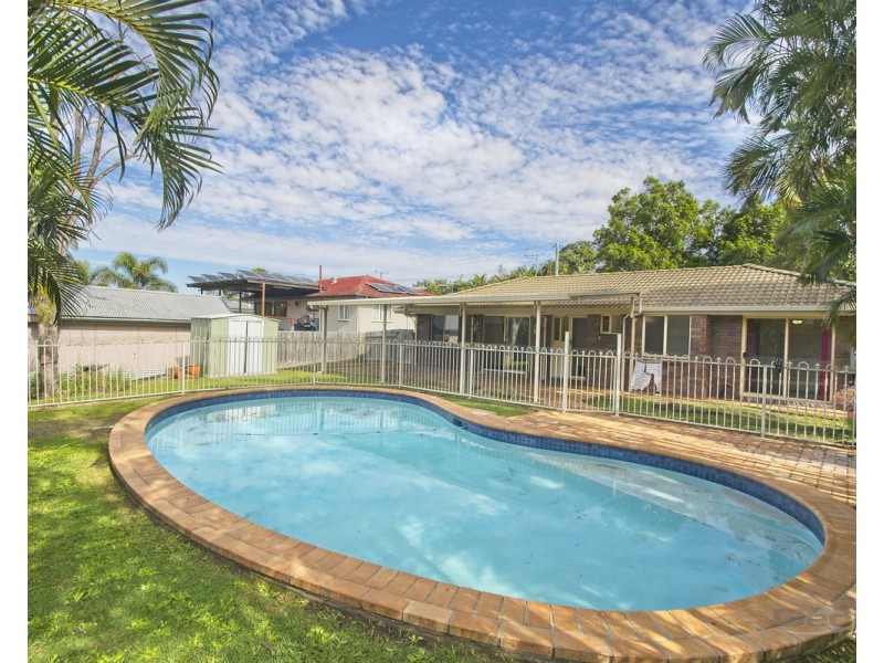 23 Gordon Road, Ferny Hills QLD 4055