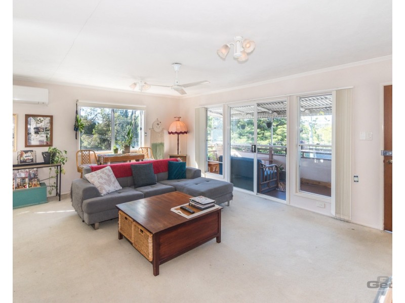 7 Roseglen Street, Greenslopes QLD 4120