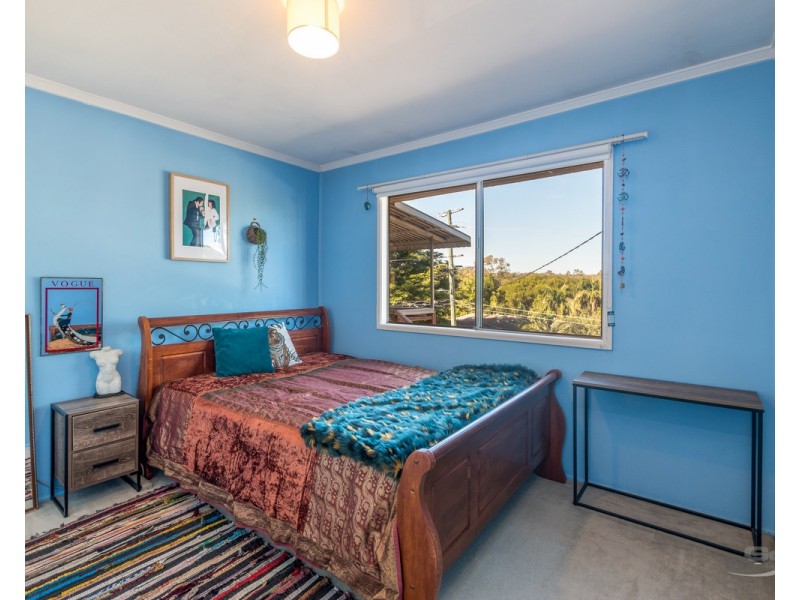 7 Roseglen Street, Greenslopes QLD 4120