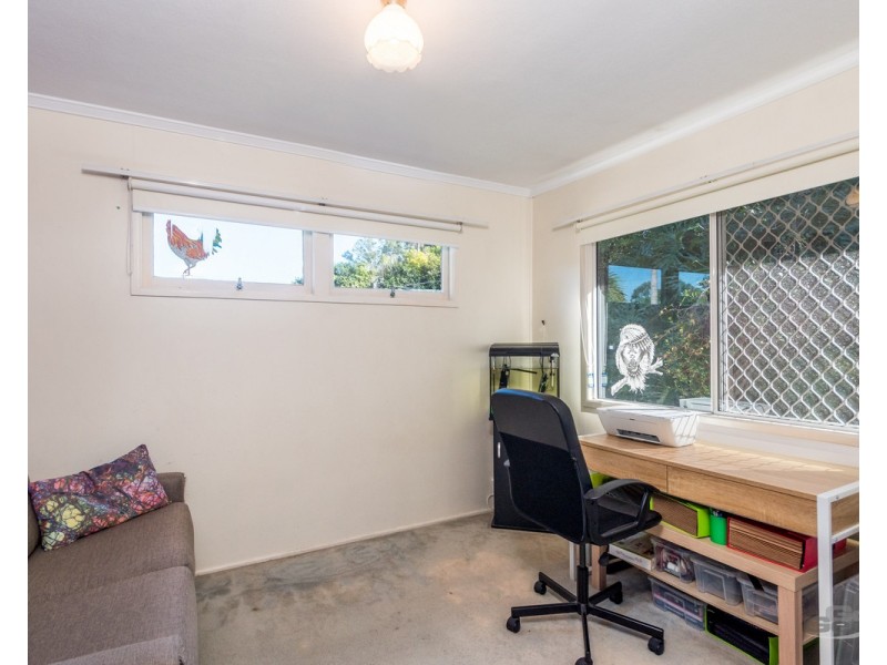 7 Roseglen Street, Greenslopes QLD 4120