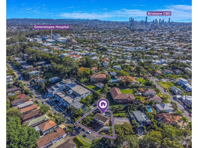 7 Roseglen Street, Greenslopes QLD 4120