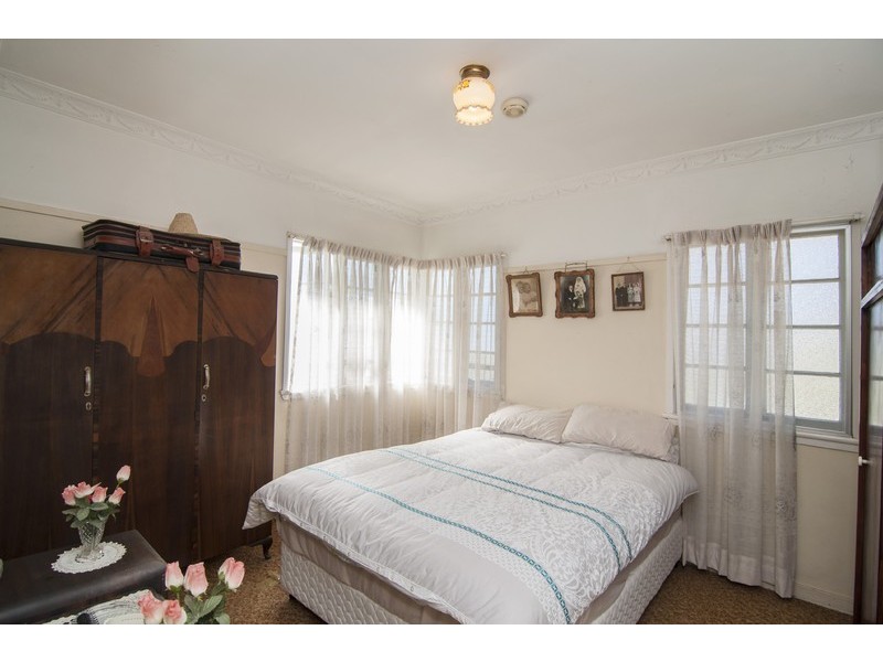 68 Nielson St, Chermside QLD 4032