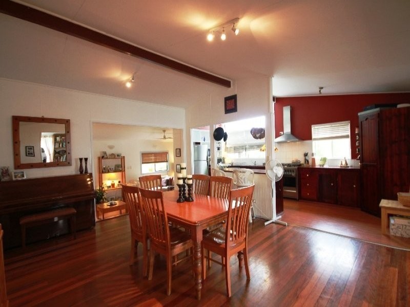 12 Wirraway Street, Strathpine QLD 4500