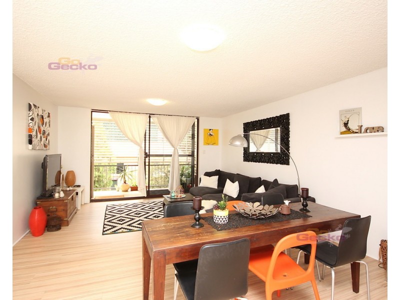 2/84 Bayview Terrace, Clayfield QLD 4011