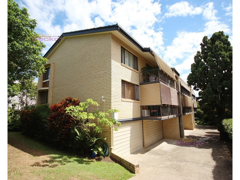 2/84 Bayview Terrace, Clayfield QLD 4011