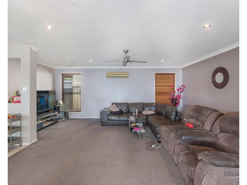 8 Auburn Lane, North Lakes QLD 4509