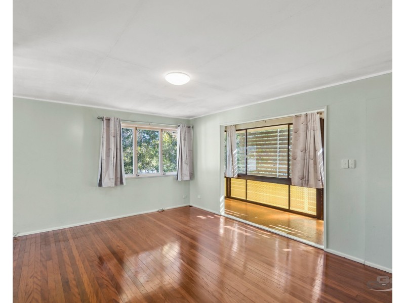 21 McGhie Street, Zillmere QLD 4034