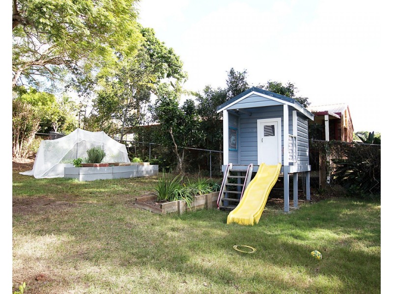 27 Woking Street, Mitchelton QLD 4053