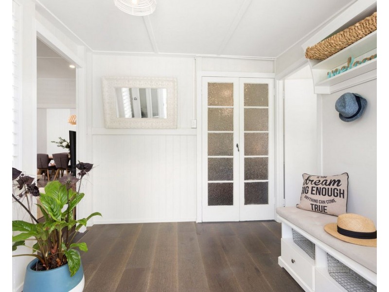 27 Woking Street, Mitchelton QLD 4053