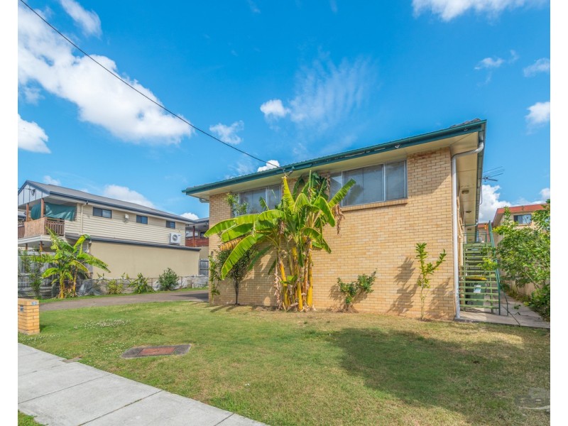 28 Sparkes Street, Chermside QLD 4032