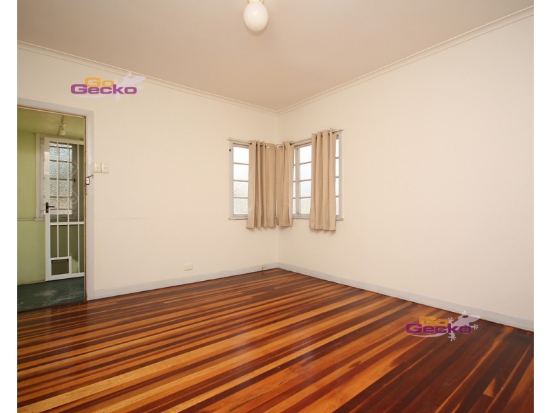 20 Esdale Street, Wavell Heights QLD 4012