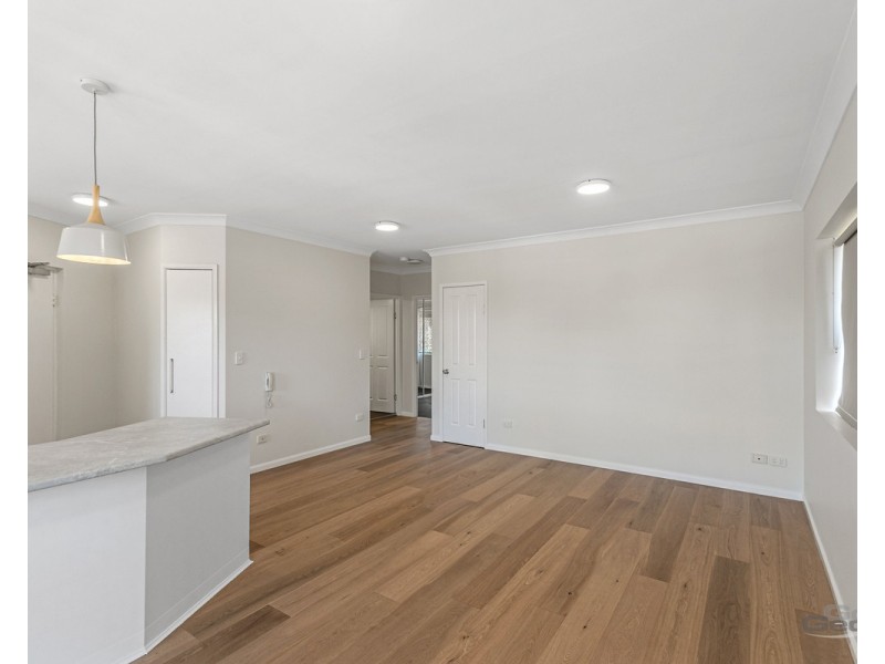 10/2 Surrey Street, Nundah QLD 4012