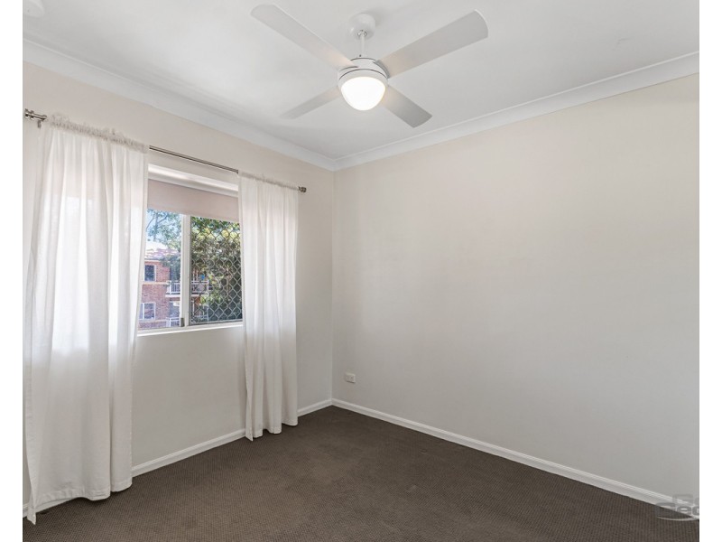 10/2 Surrey Street, Nundah QLD 4012