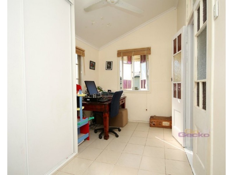 15 Parker Avenue, Northgate QLD 4013