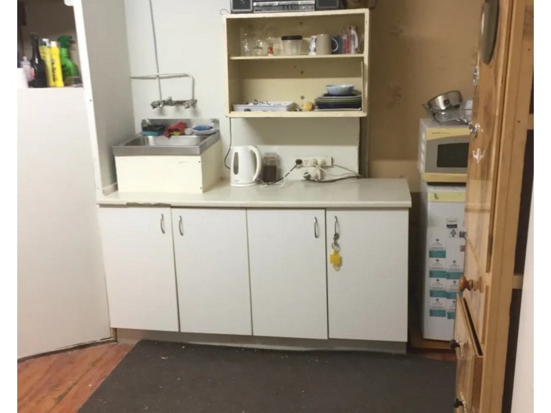 87 Adamson Street, Wooloowin QLD 4030